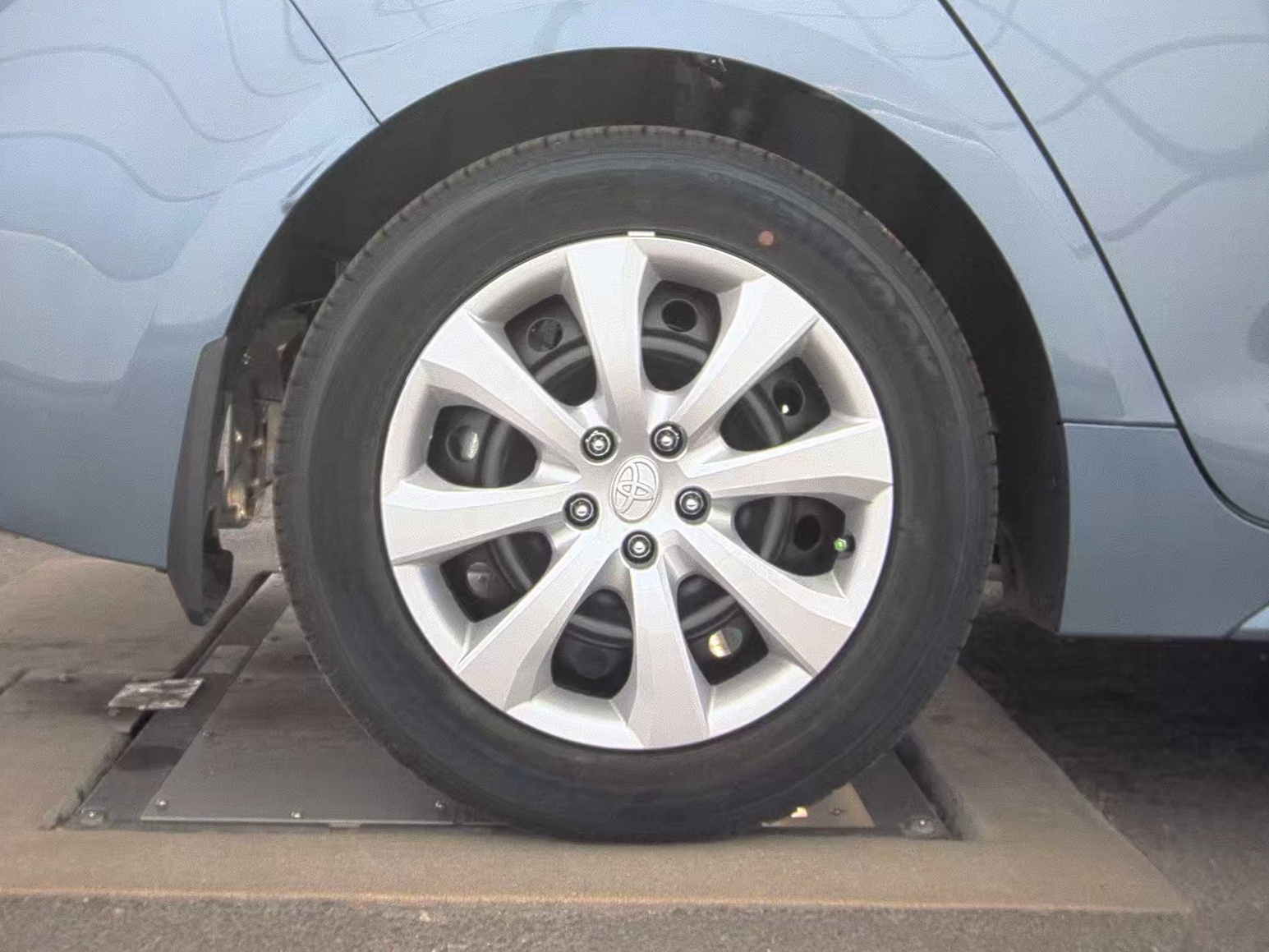 2026 Toyota Corolla LE FWD