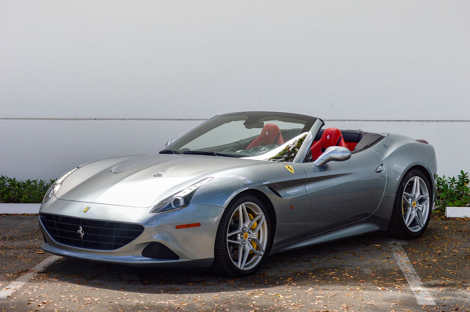 2015 Ferrari California T RWD