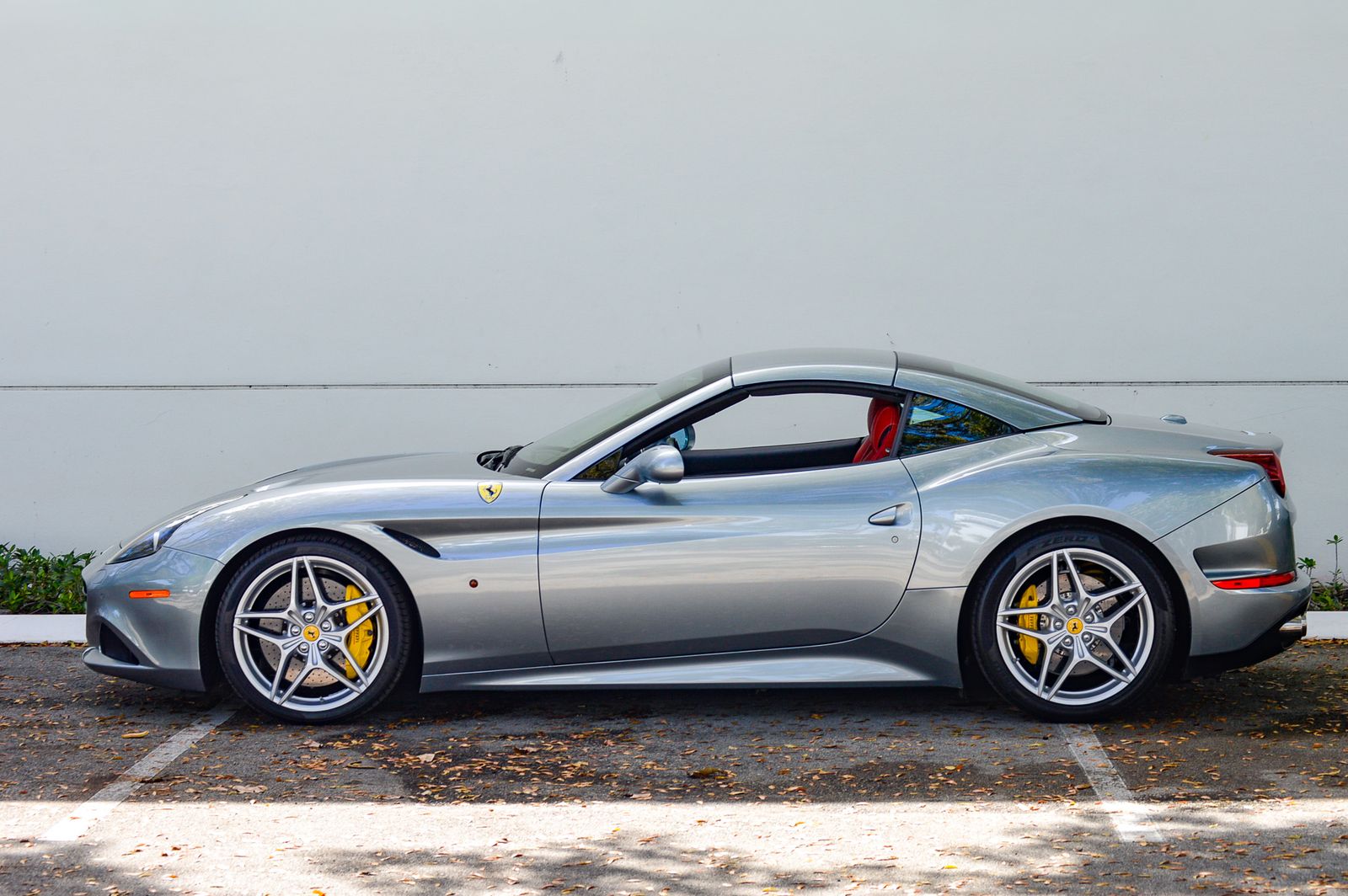 2015 Ferrari California T RWD