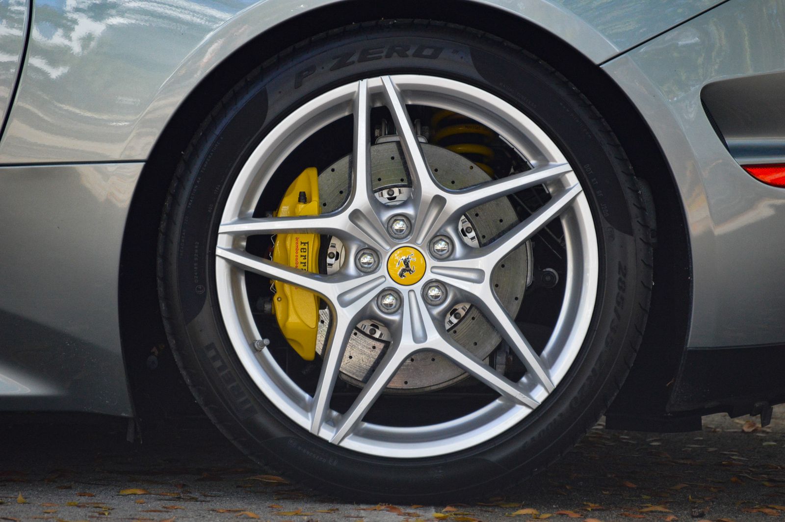 2015 Ferrari California T RWD