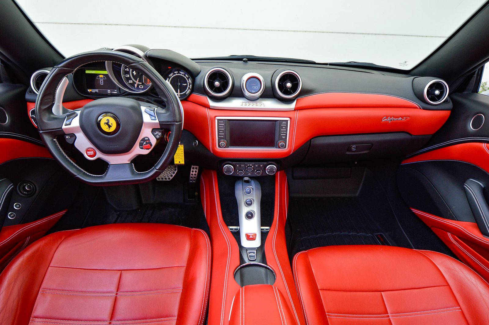 2015 Ferrari California T RWD
