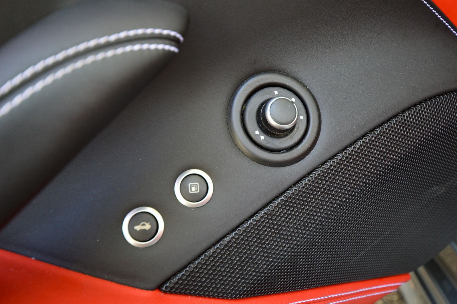 2015 Ferrari California T RWD