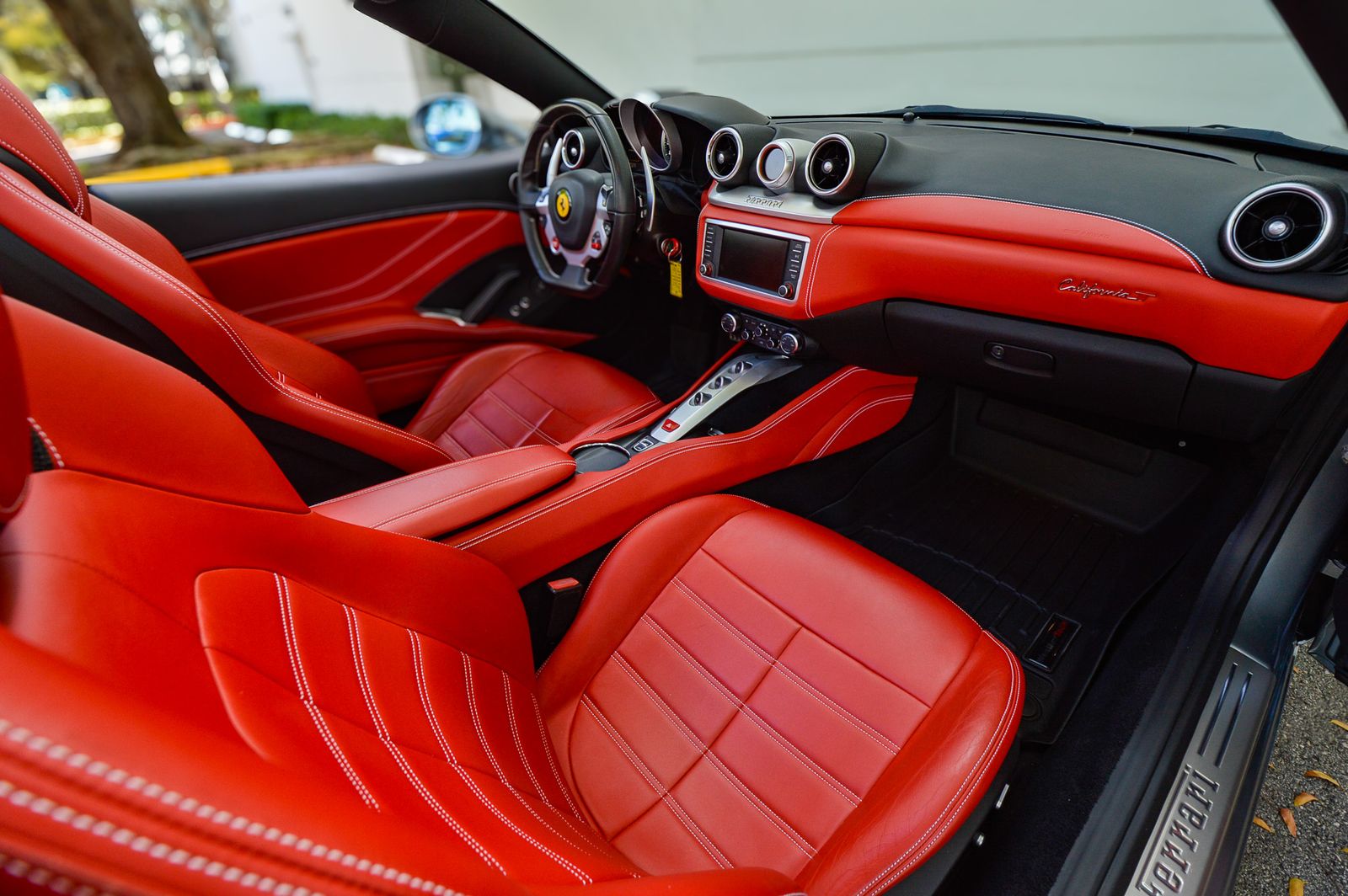 2015 Ferrari California T RWD