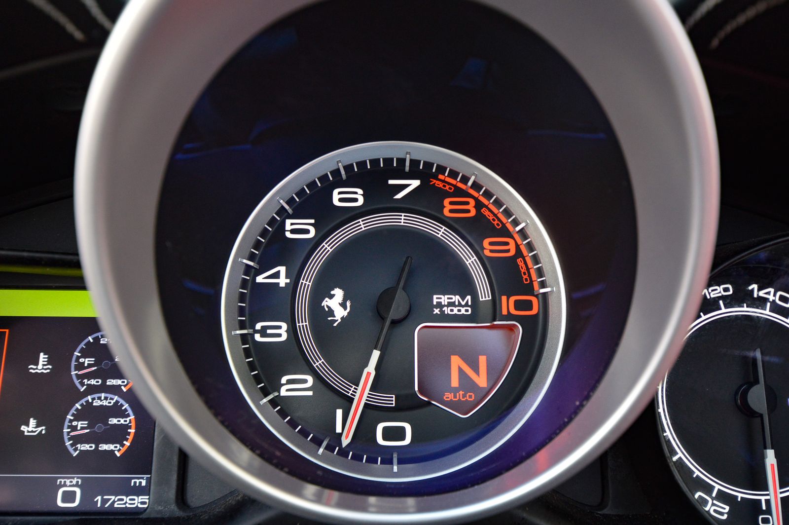 2015 Ferrari California T RWD