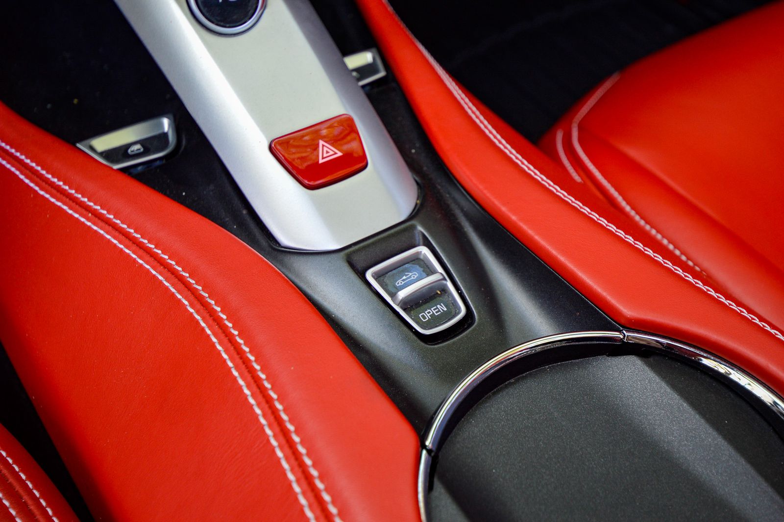 2015 Ferrari California T RWD