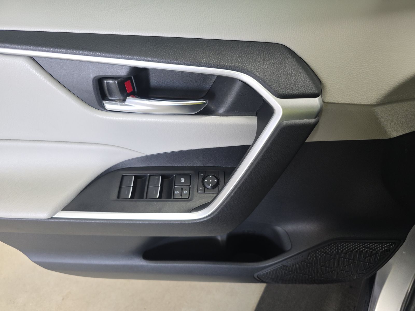 2022 Toyota RAV4 Hybrid XLE AWD