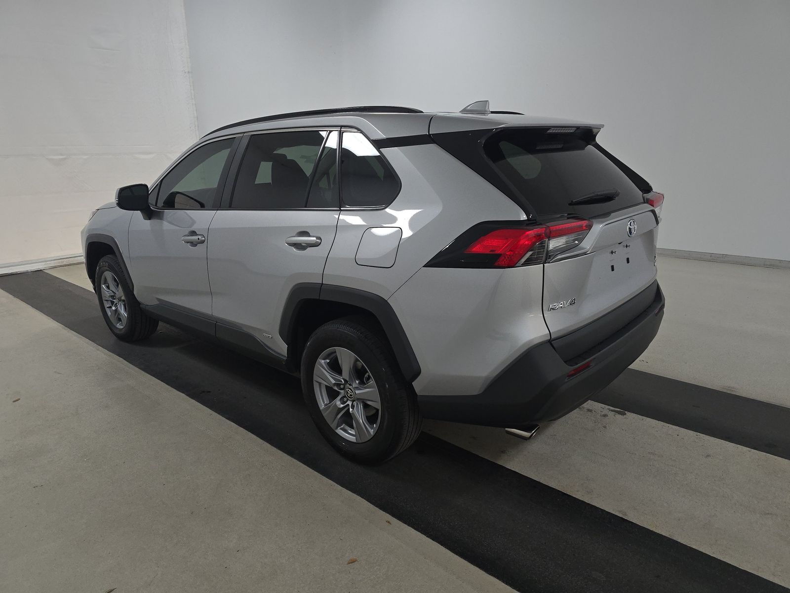 2022 Toyota RAV4 Hybrid XLE AWD