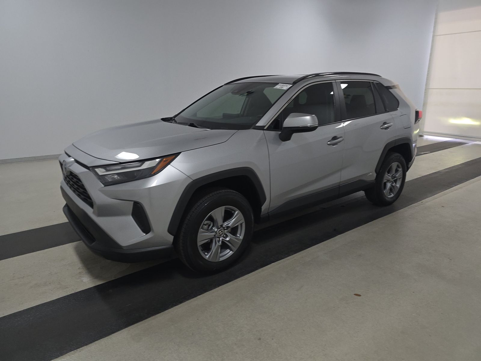 2022 Toyota RAV4 Hybrid XLE AWD