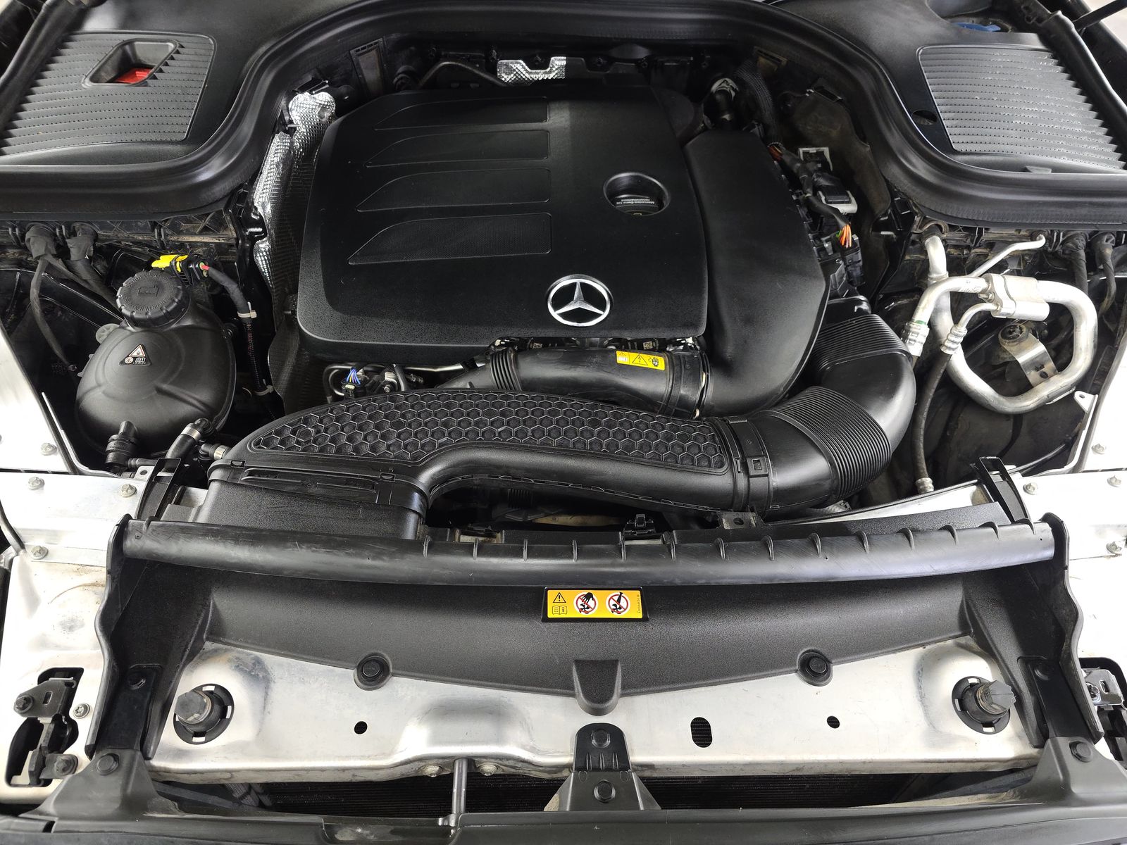 2022 Mercedes-Benz GLC GLC 300 RWD