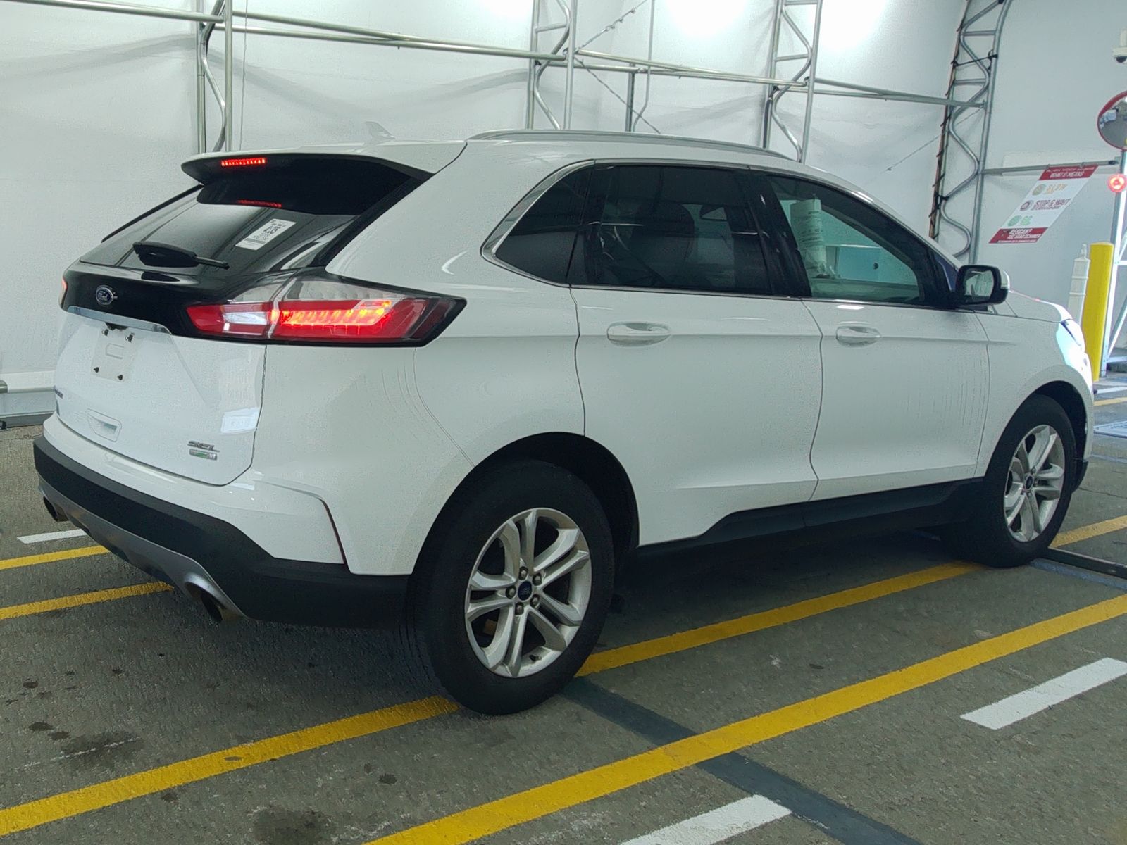 2019 Ford Edge SEL FWD