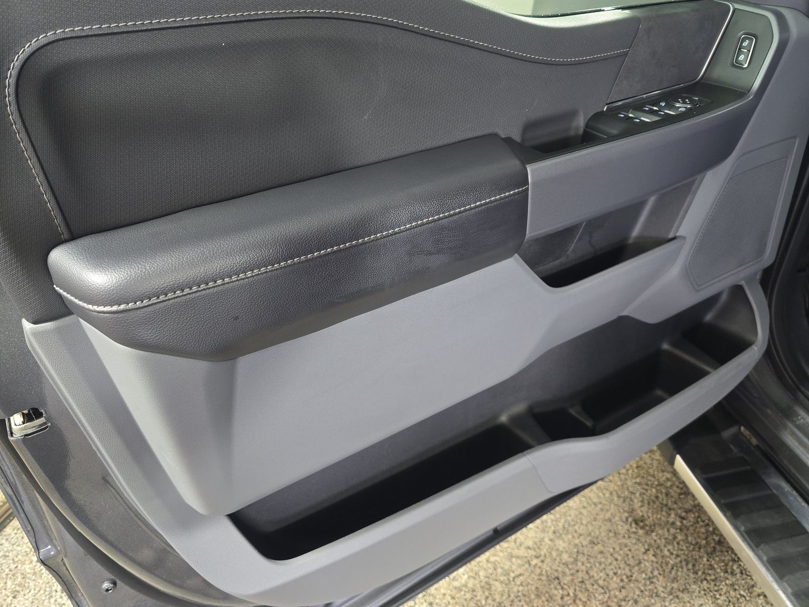 2025 Ford F-150 XLT AWD