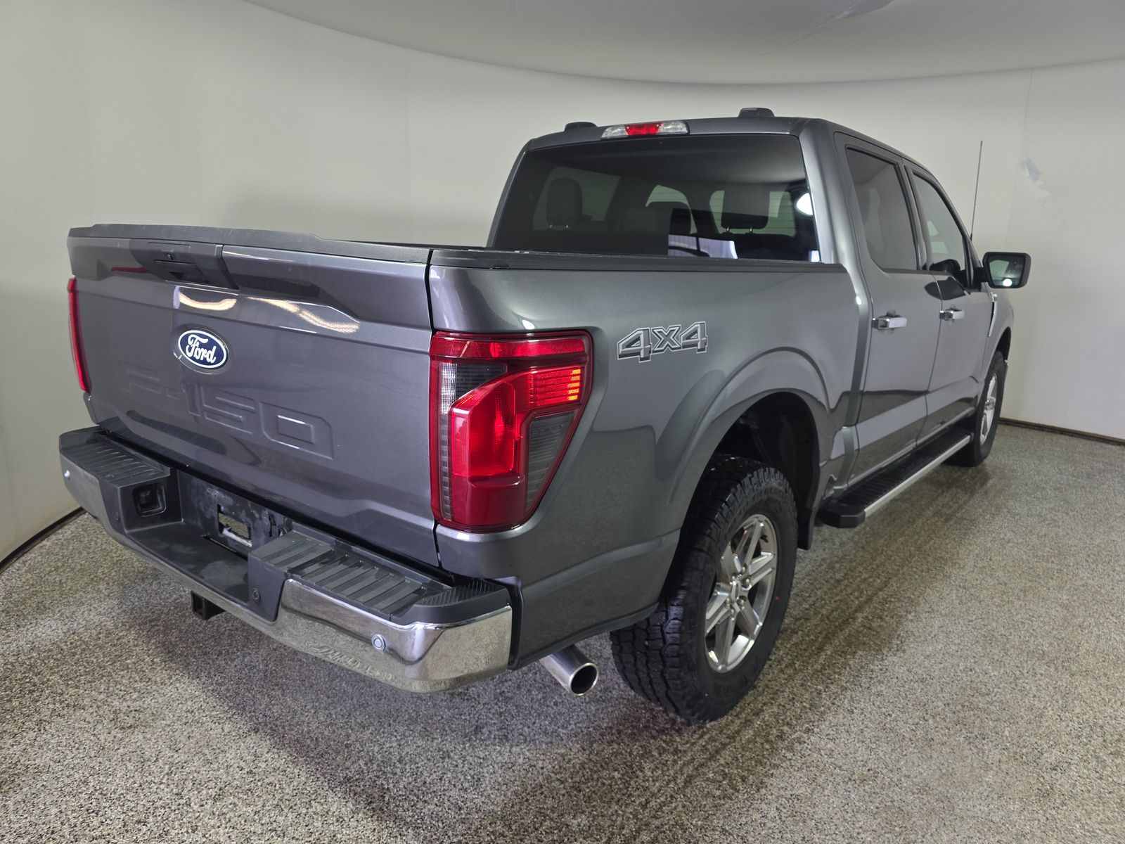 2025 Ford F-150 XLT AWD