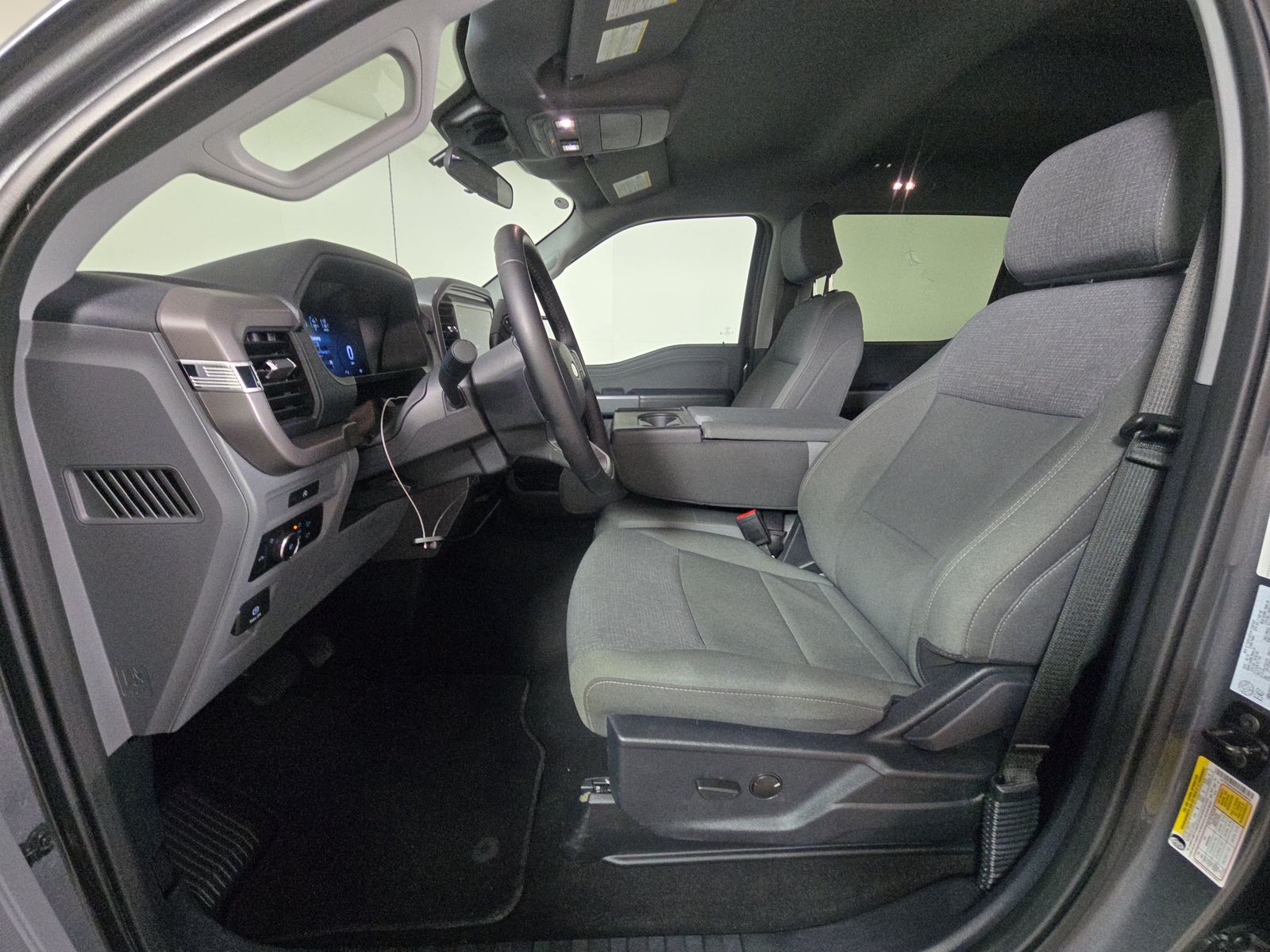 2025 Ford F-150 XLT AWD