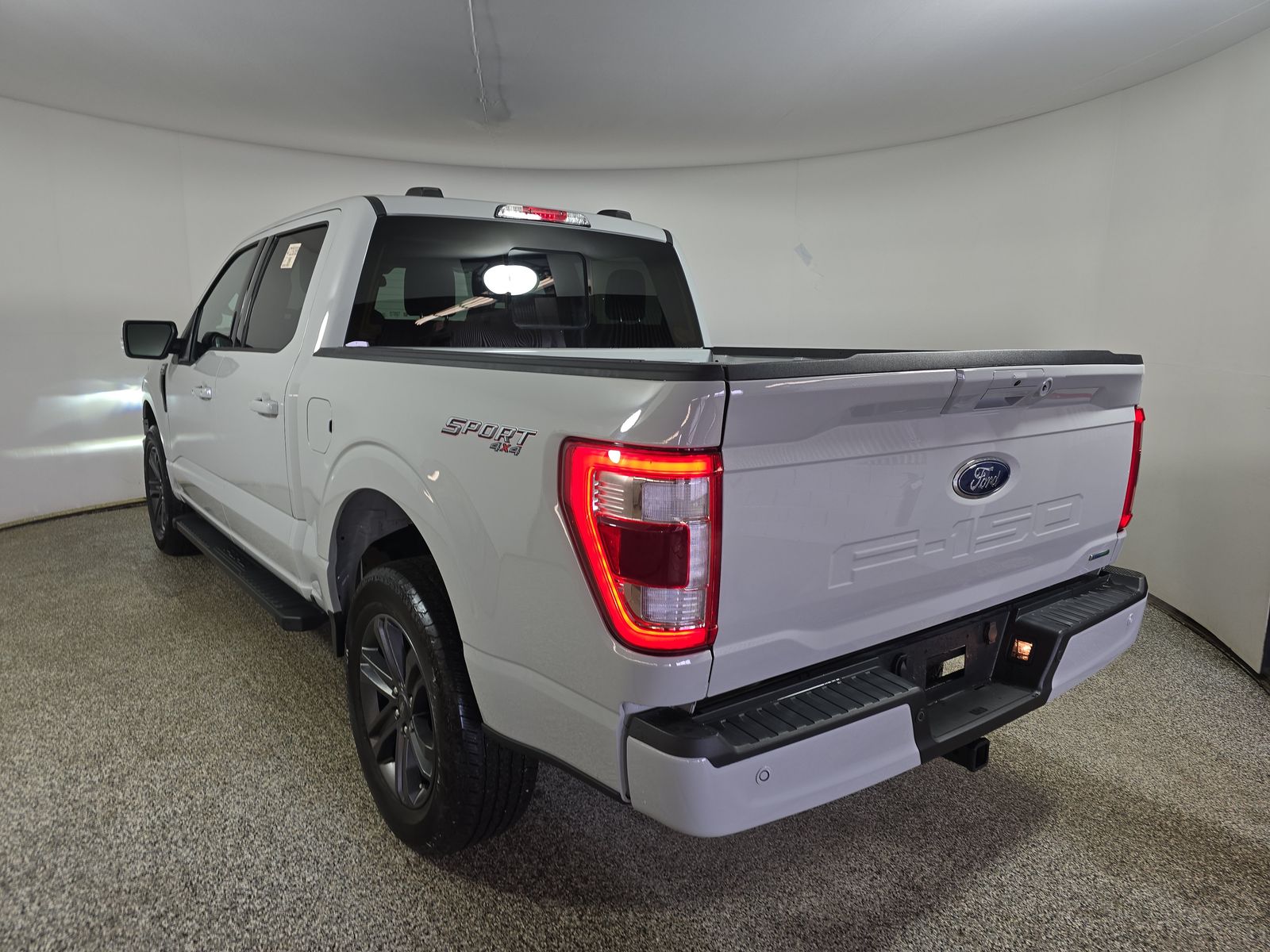2023 Ford F-150 Lariat AWD
