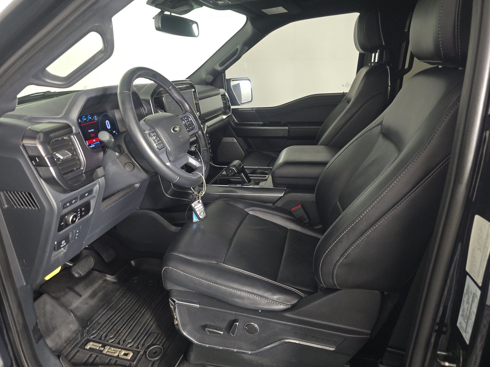 2023 Ford F-150 Lariat AWD