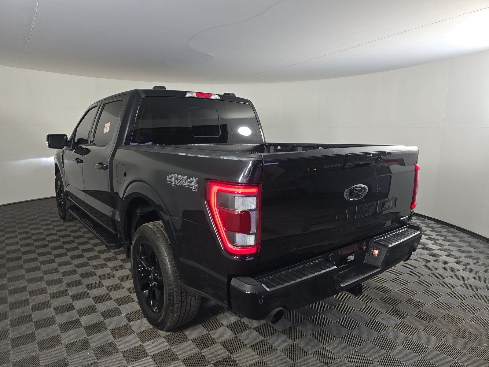 2023 Ford F-150 Lariat AWD