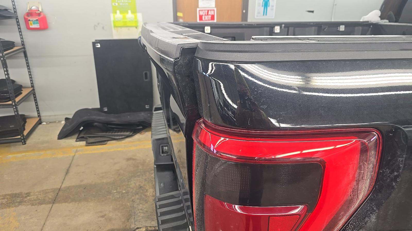 2023 Ford F-150 Lariat AWD