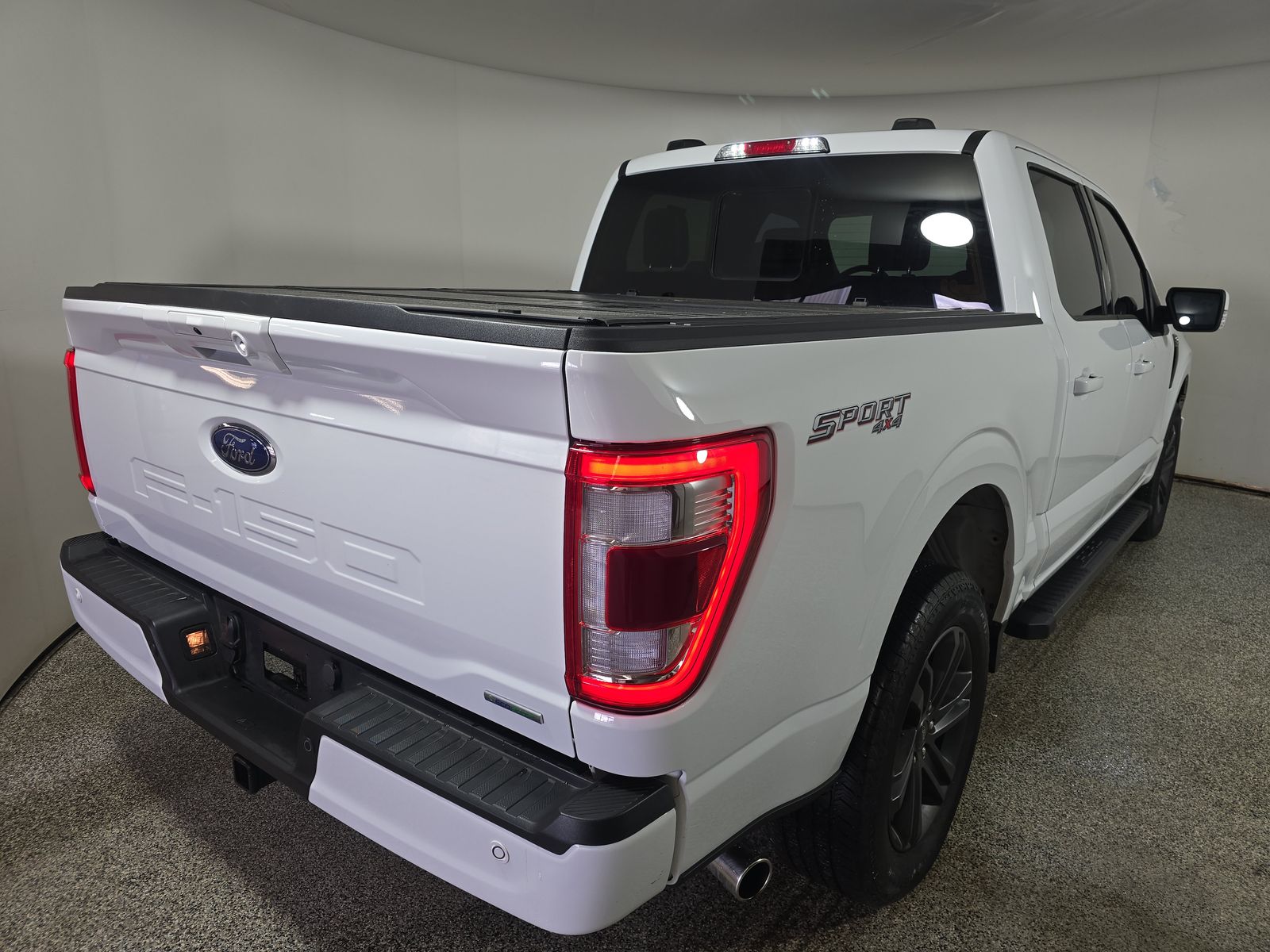 2023 Ford F-150 Lariat AWD