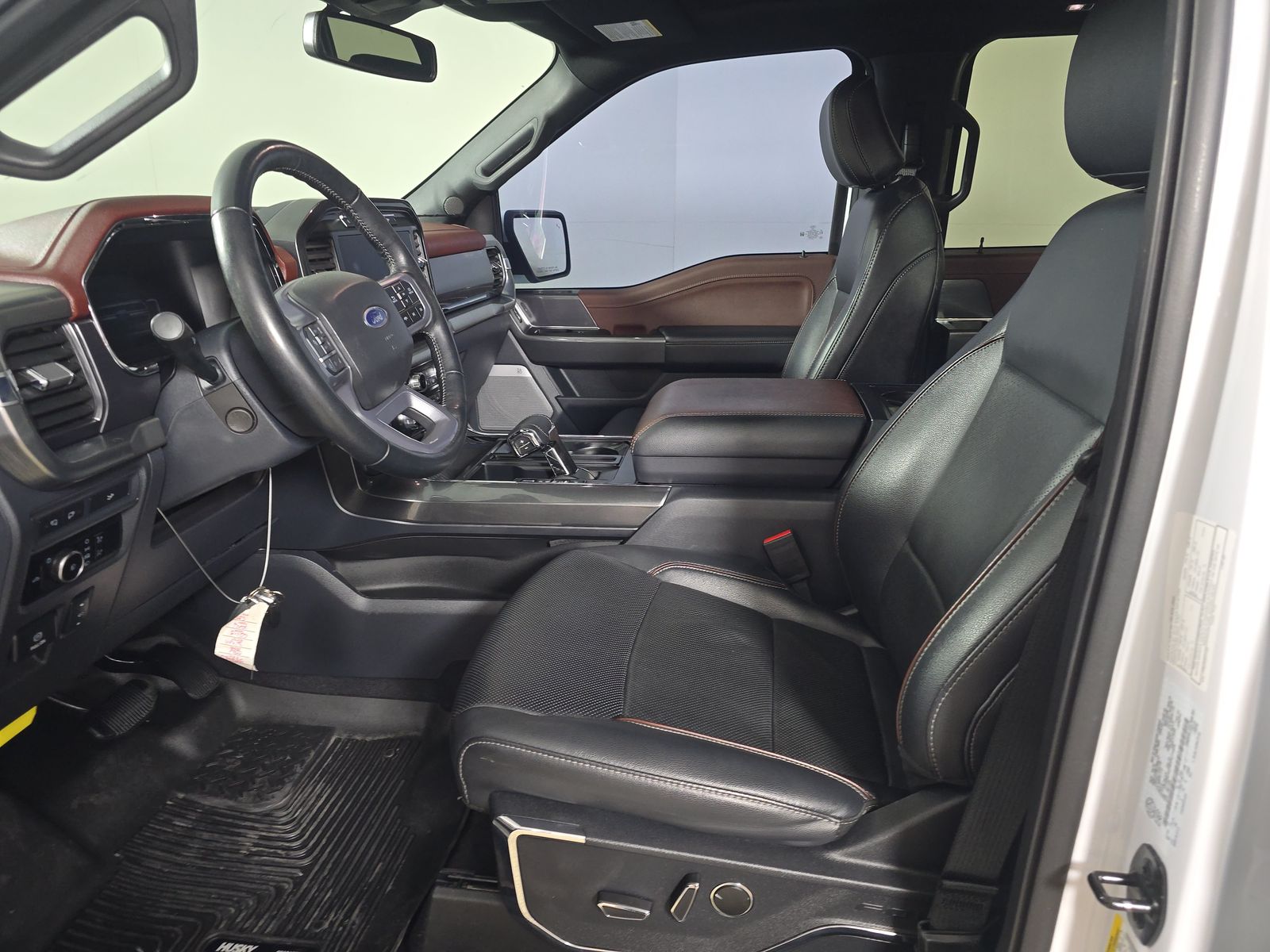 2023 Ford F-150 Lariat AWD