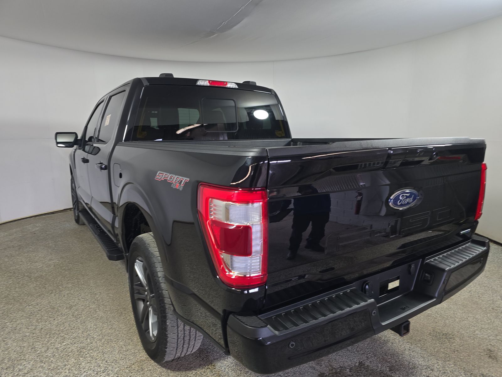 2023 Ford F-150 Lariat AWD