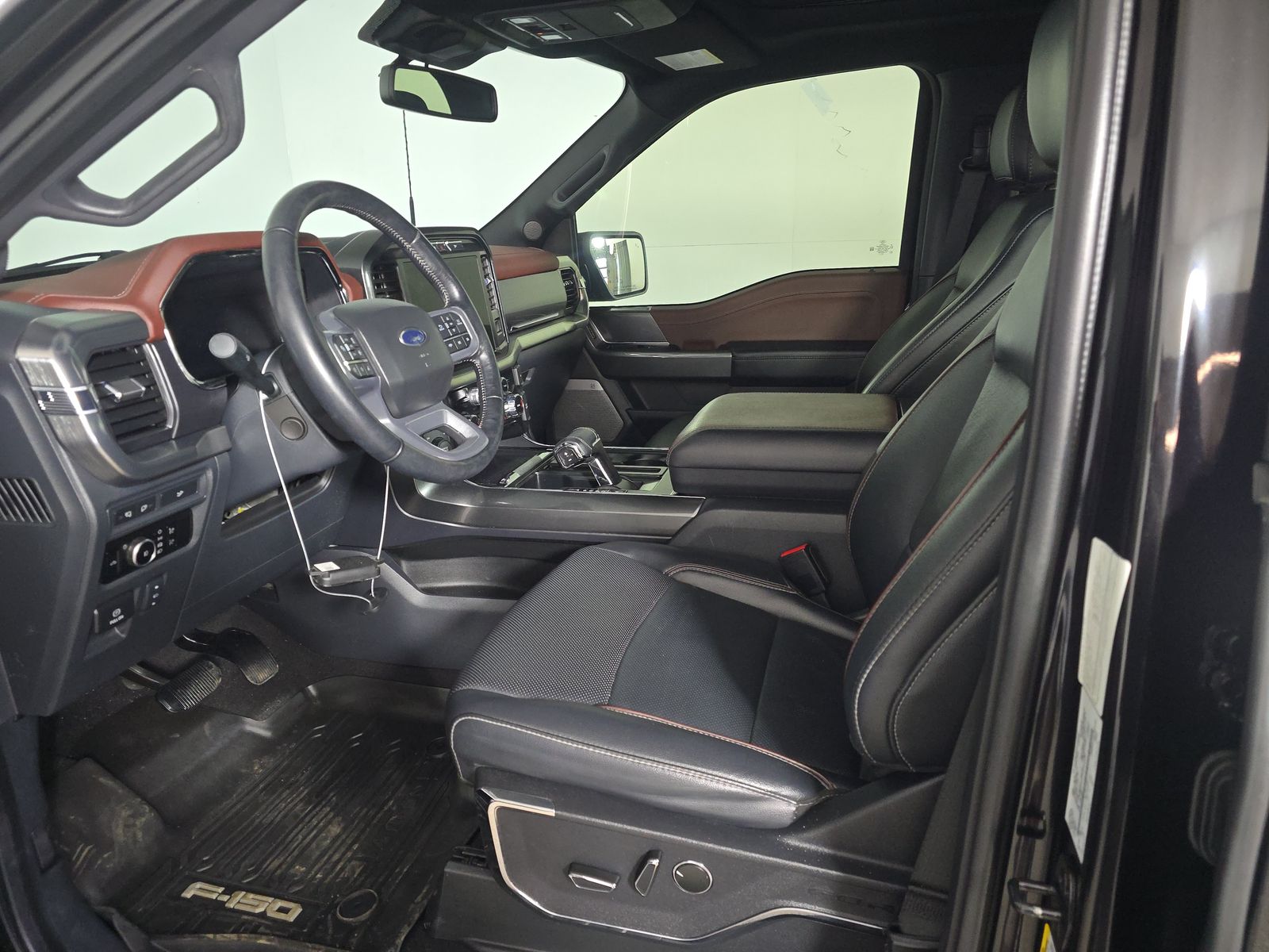 2023 Ford F-150 Lariat AWD