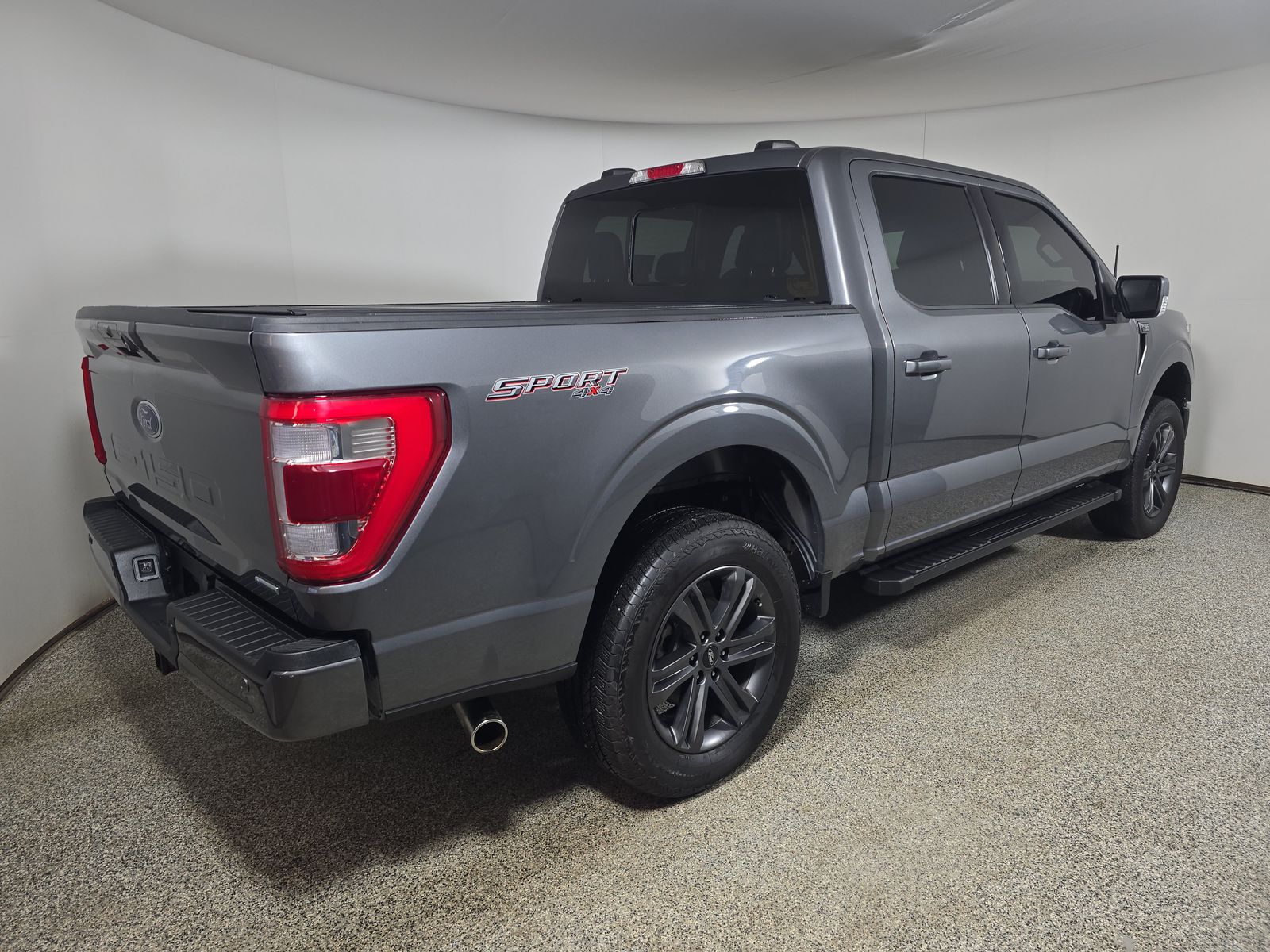 2023 Ford F-150 Lariat AWD