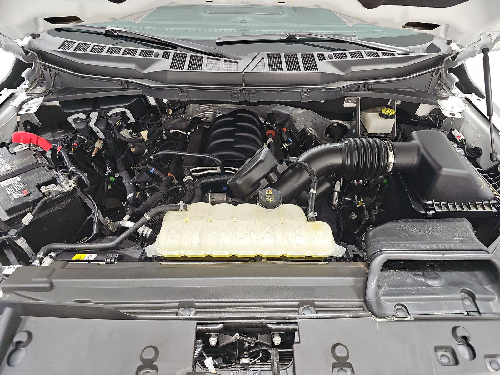 2024 Ford F-150 XLT AWD