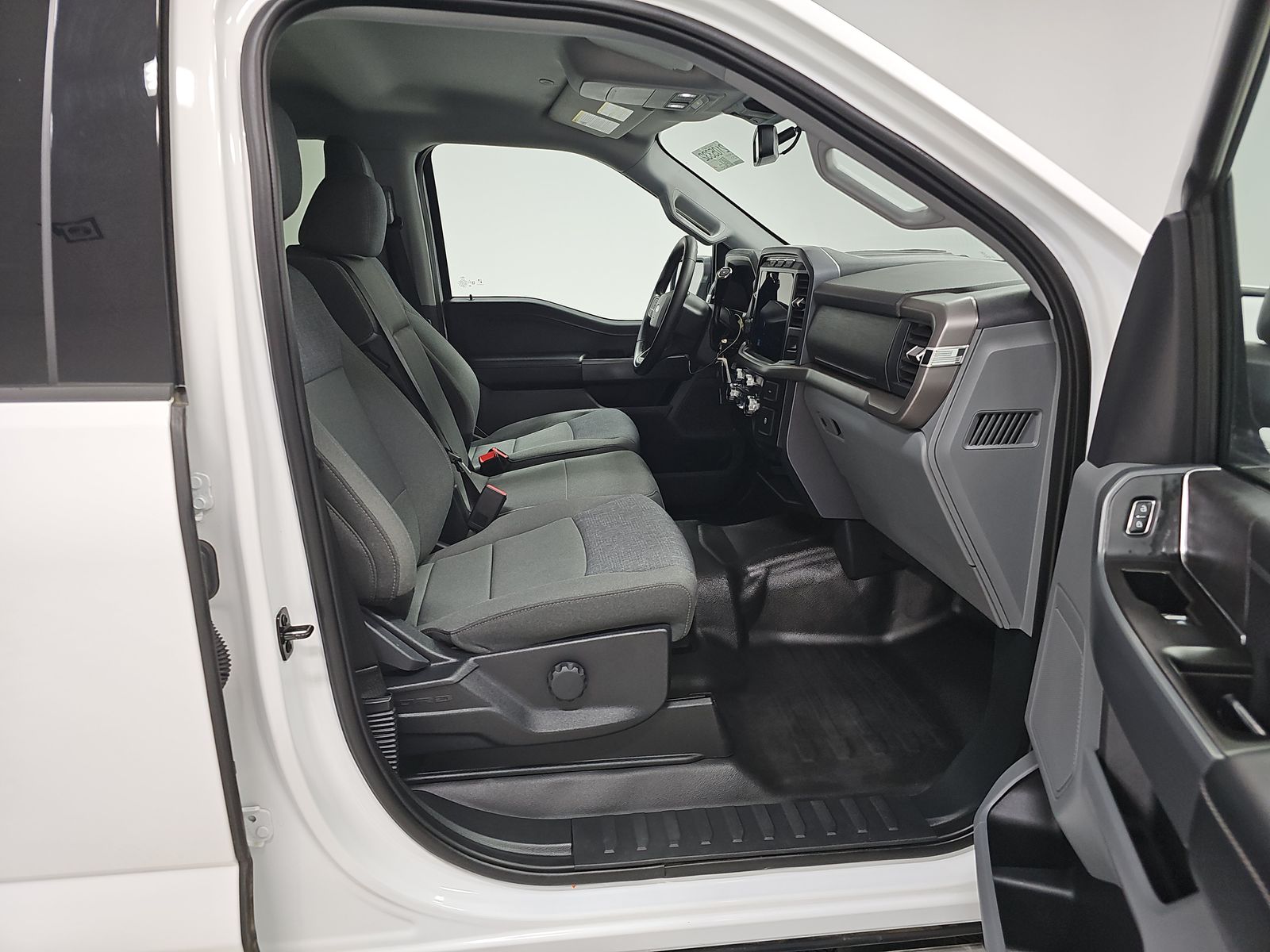 2024 Ford F-150 XLT AWD