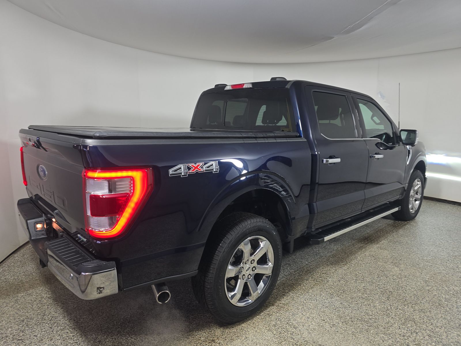 2023 Ford F-150 Lariat AWD