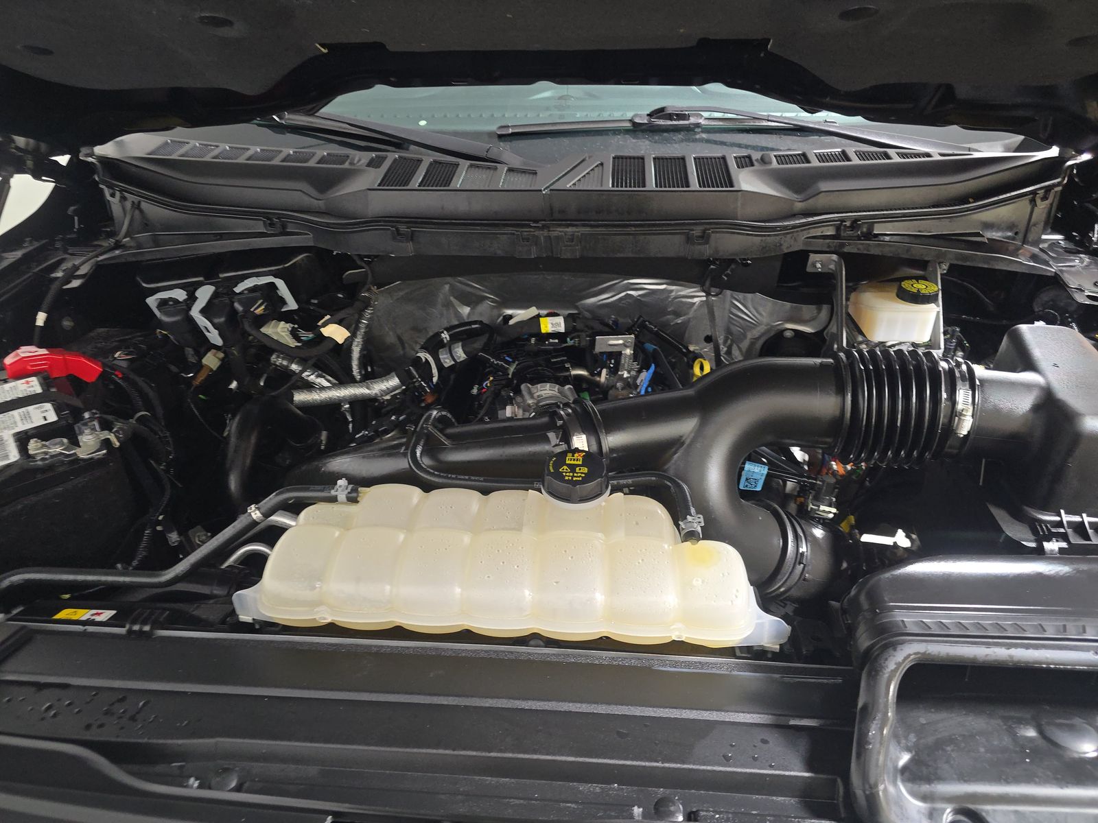 2023 Ford F-150 Lariat AWD