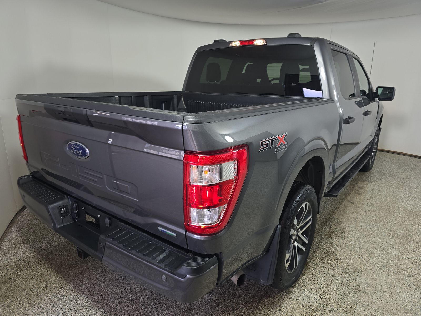 2023 Ford F-150 XL AWD