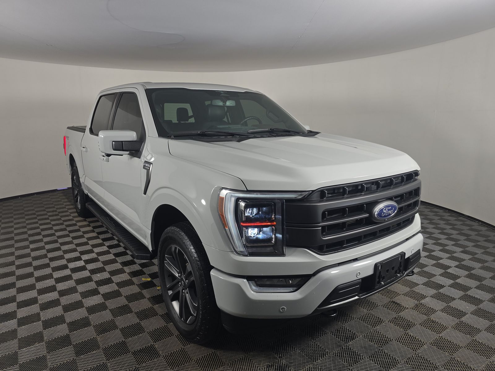 2023 Ford F-150 Lariat AWD