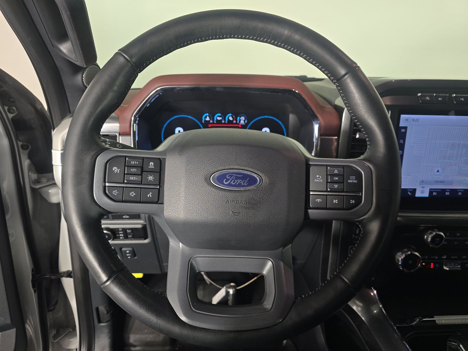 2023 Ford F-150 Lariat AWD