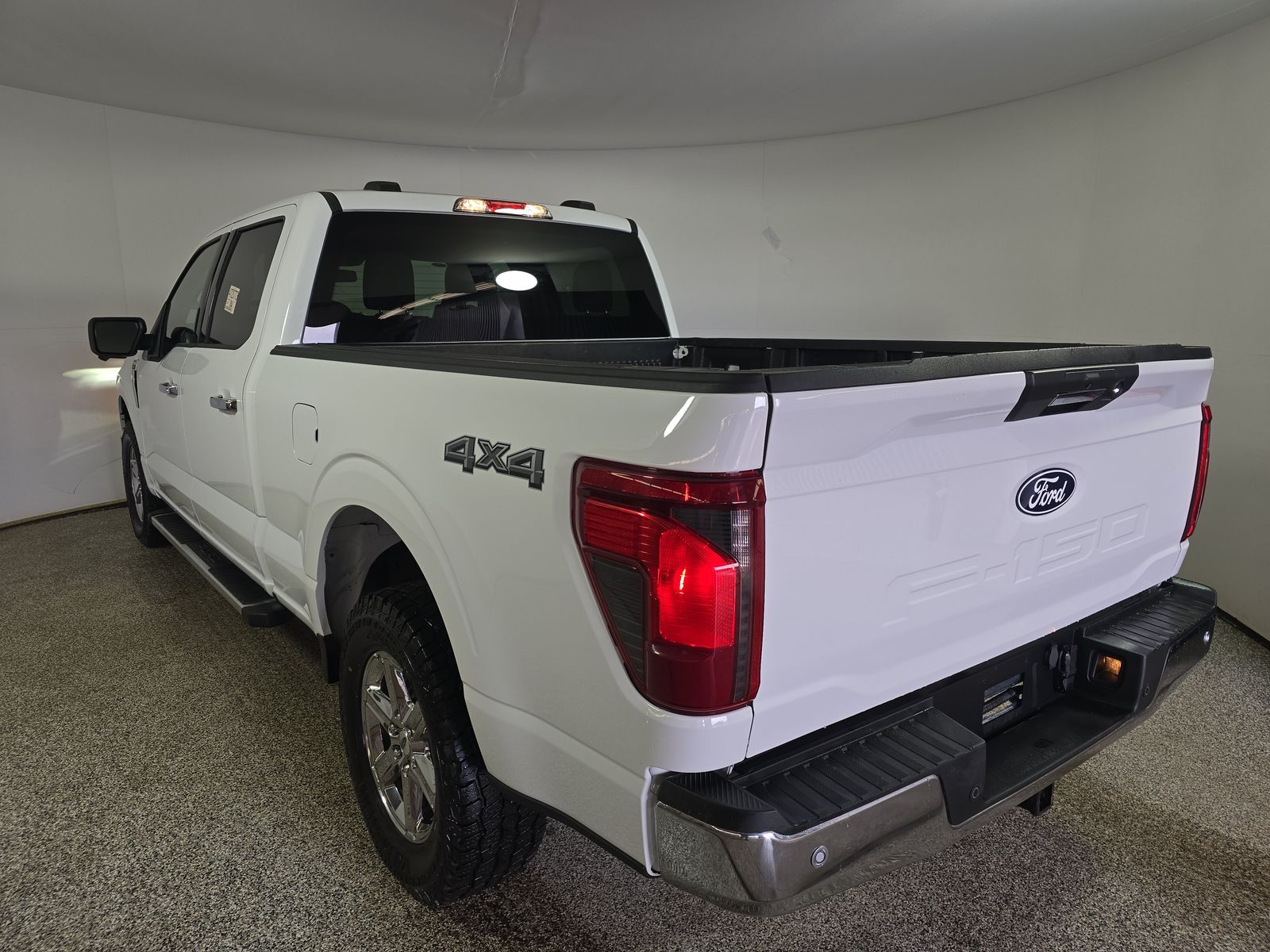 2024 Ford F-150 XLT AWD