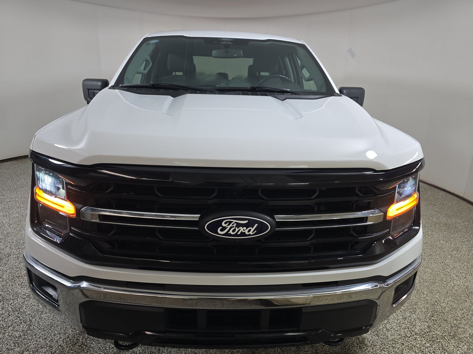 2024 Ford F-150 XLT AWD