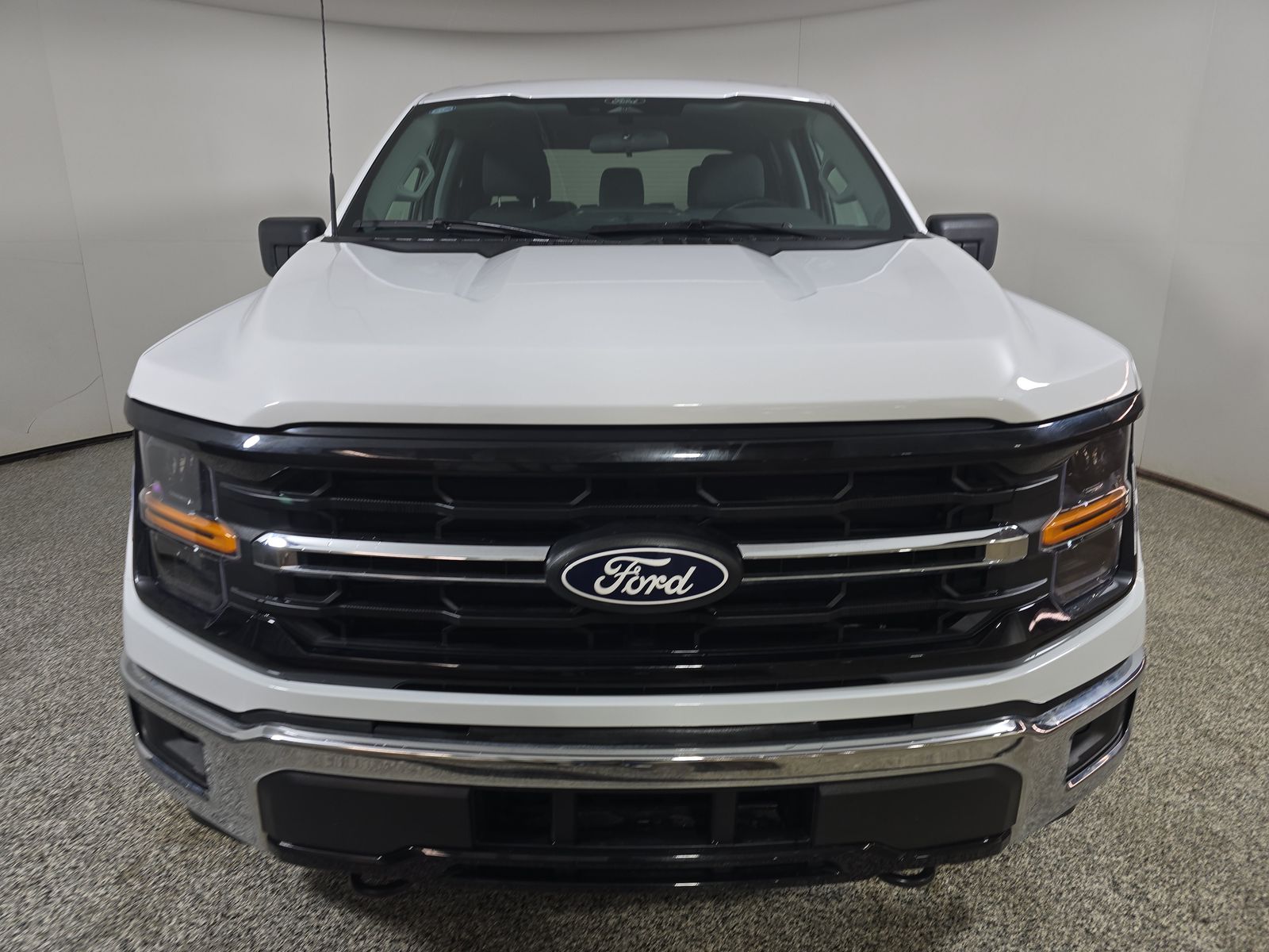 2025 Ford F-150 XLT AWD