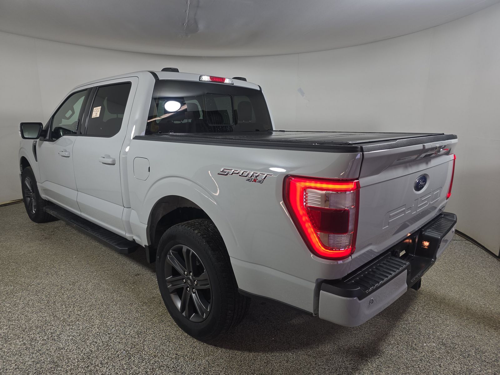2023 Ford F-150 Lariat AWD