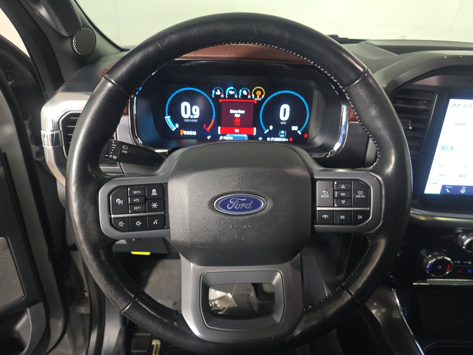 2023 Ford F-150 Lariat AWD