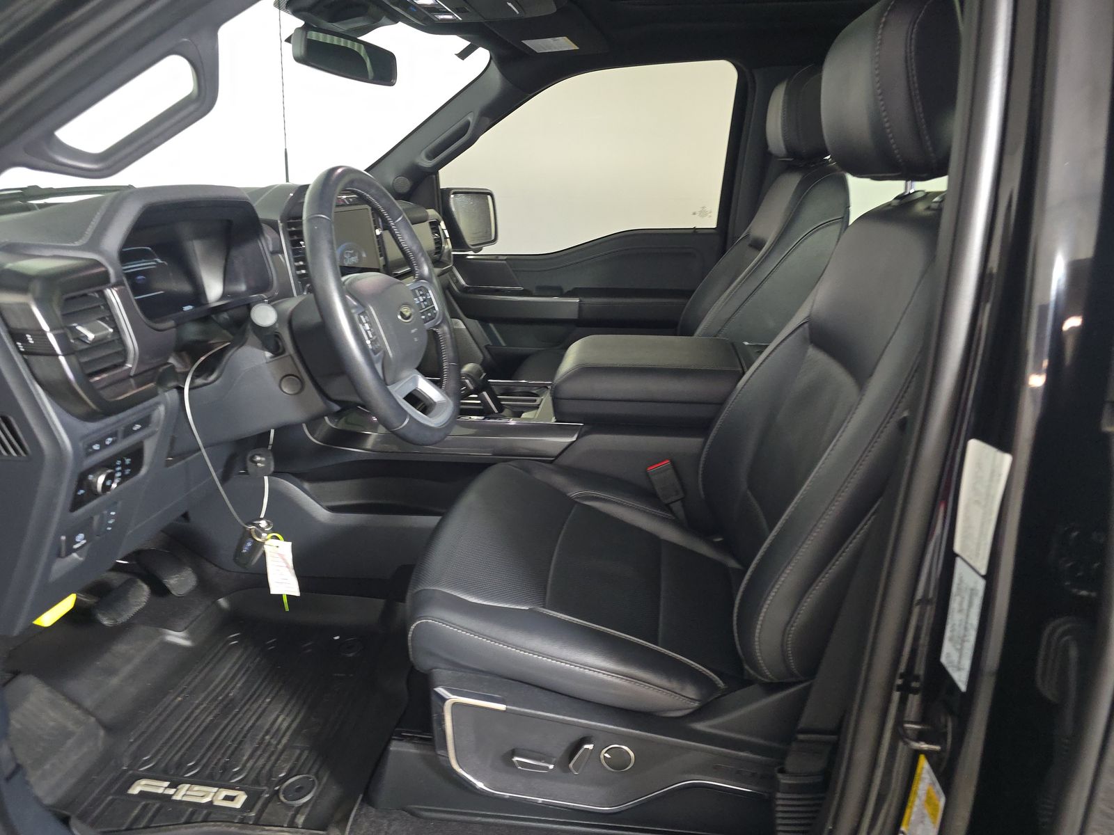 2023 Ford F-150 Lariat AWD