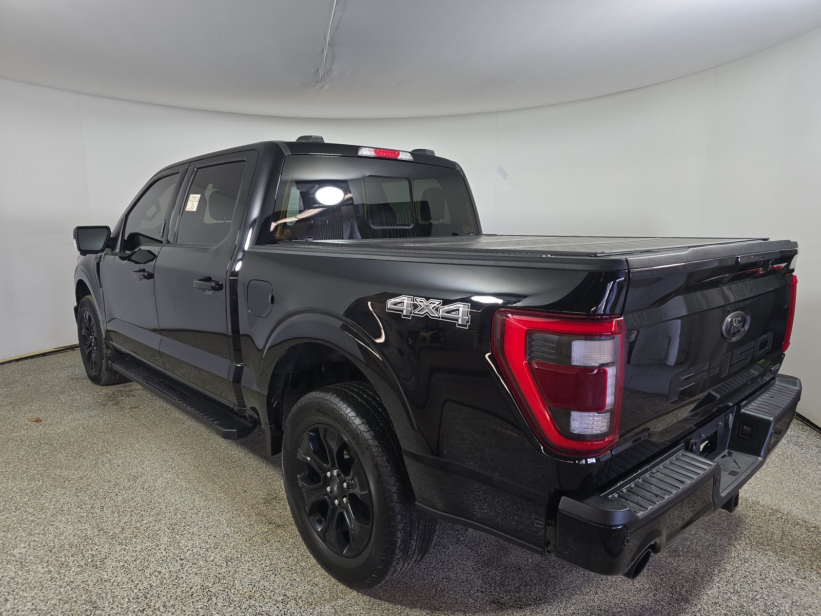 2023 Ford F-150 Lariat AWD