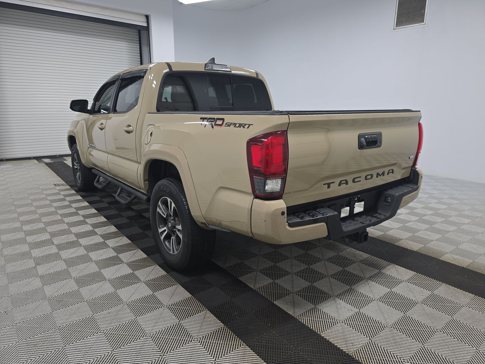 2018 Toyota Tacoma TRD Sport RWD