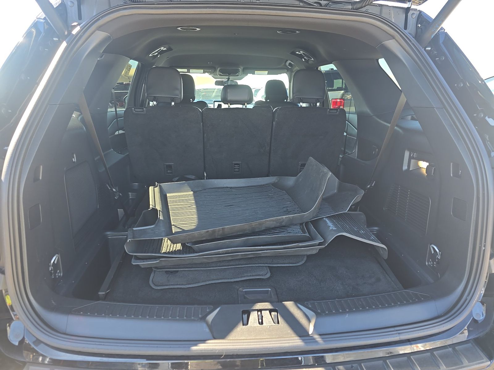 2025 Ford Explorer ST-Line AWD