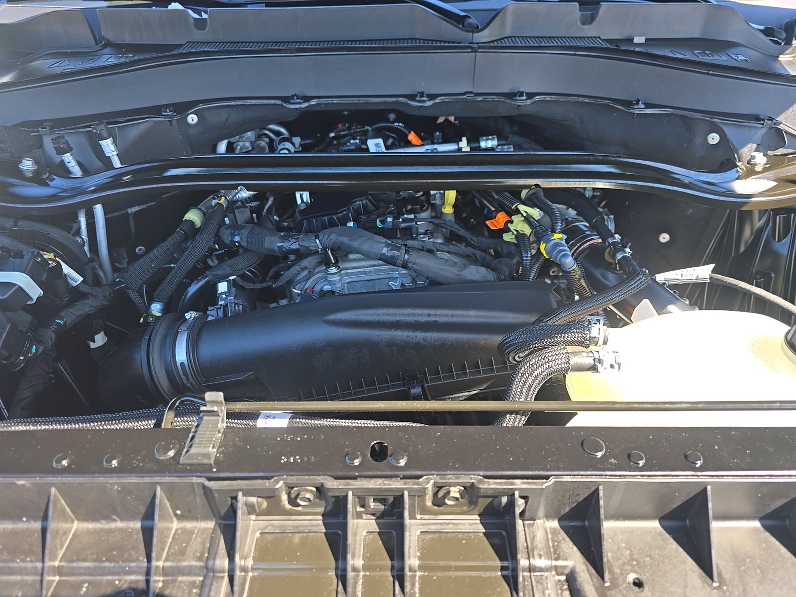 2025 Ford Explorer ST-Line AWD