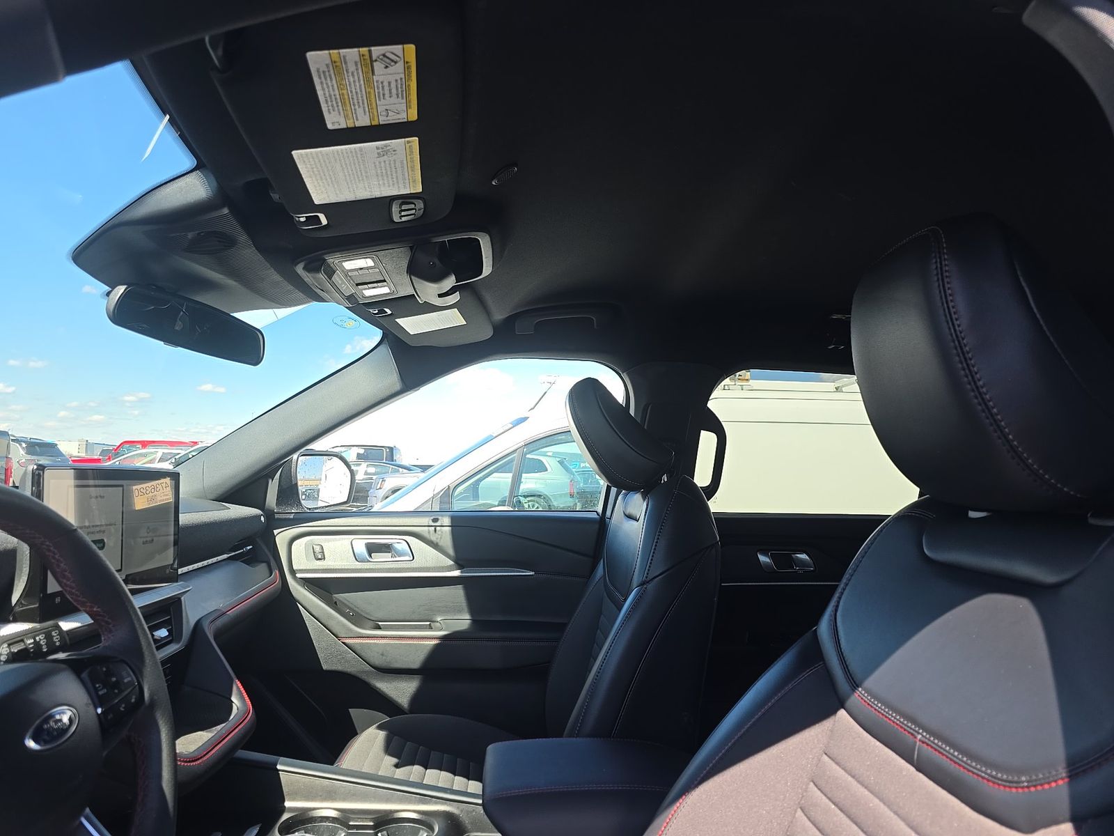 2025 Ford Explorer ST-Line AWD