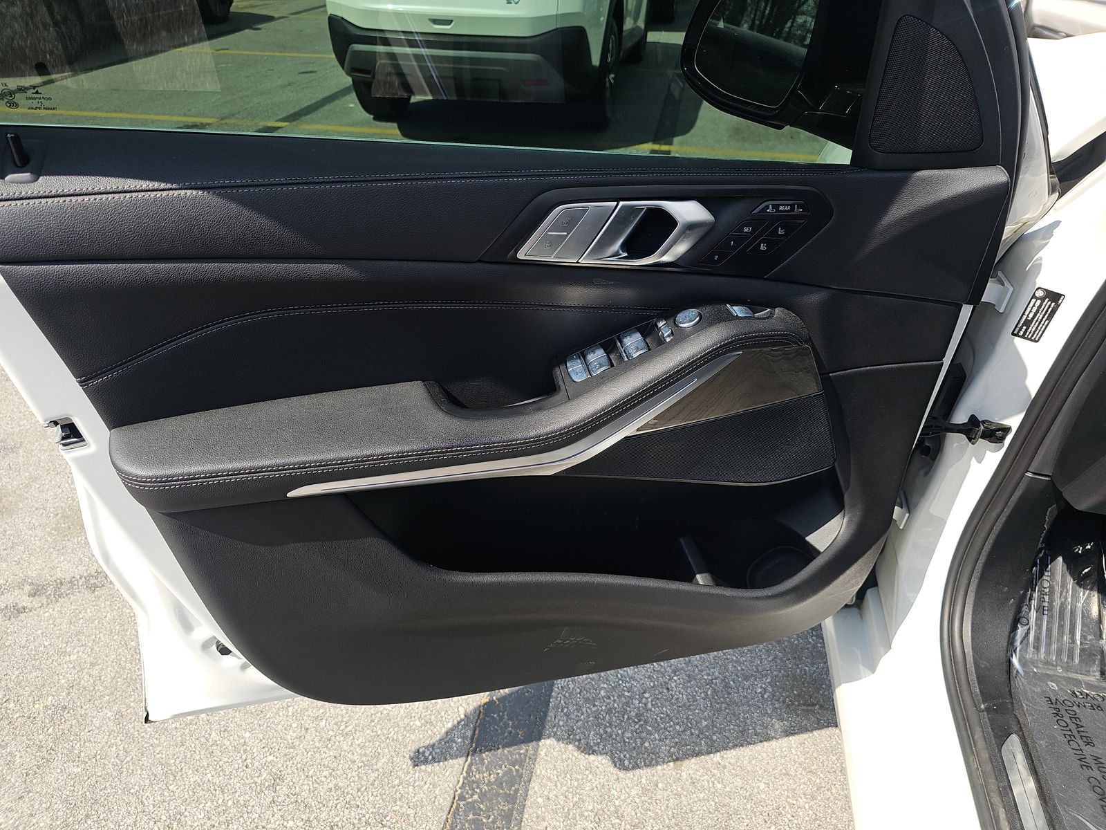 2022 BMW X7 xDrive40i AWD