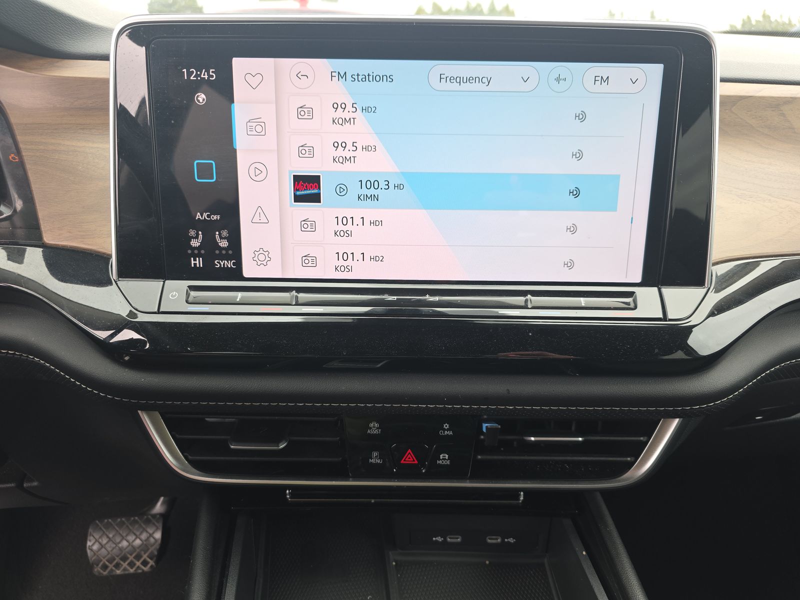 2024 Volkswagen Atlas 2.0T SE FWD