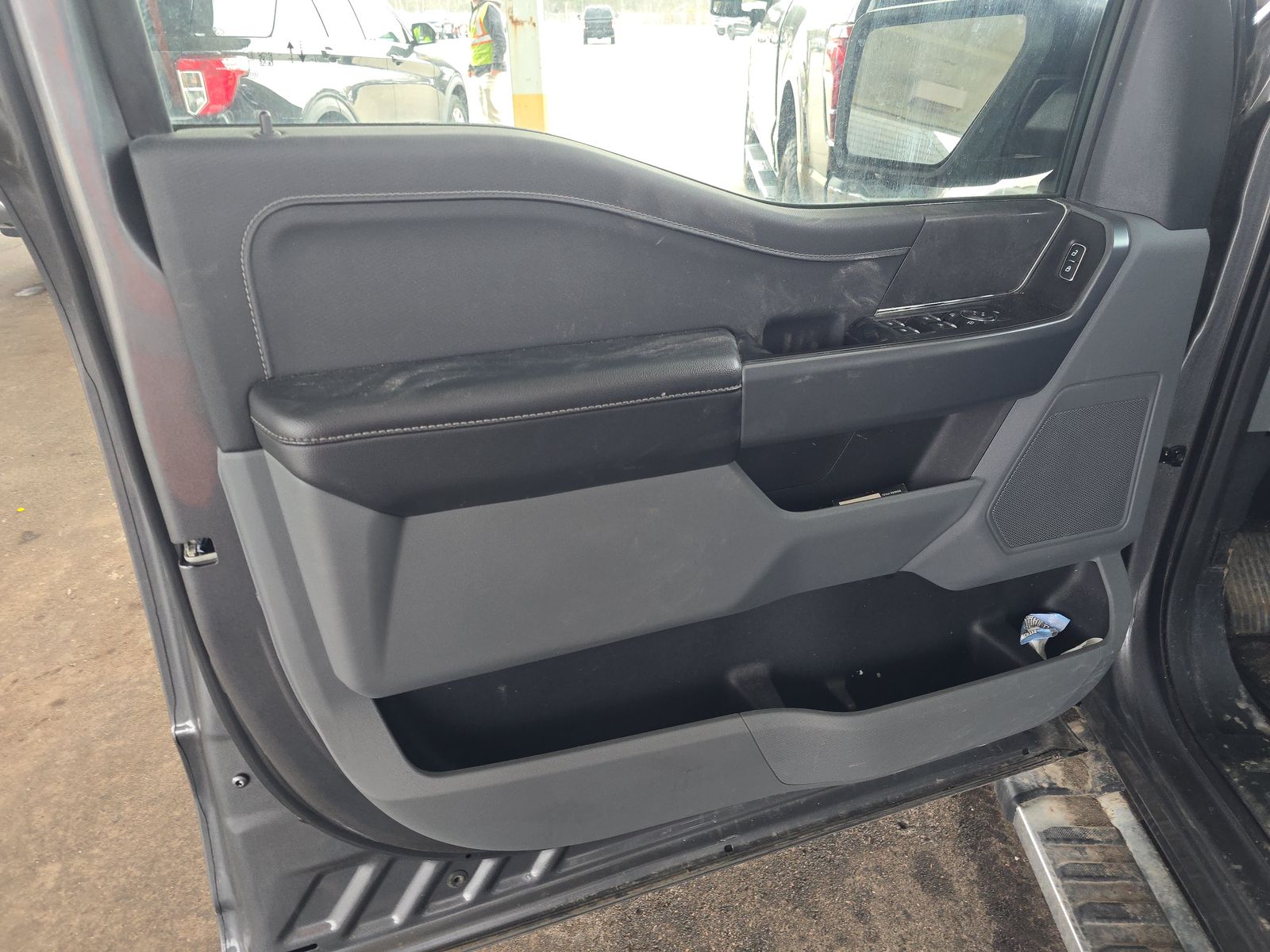 2024 Ford F-150 XLT AWD