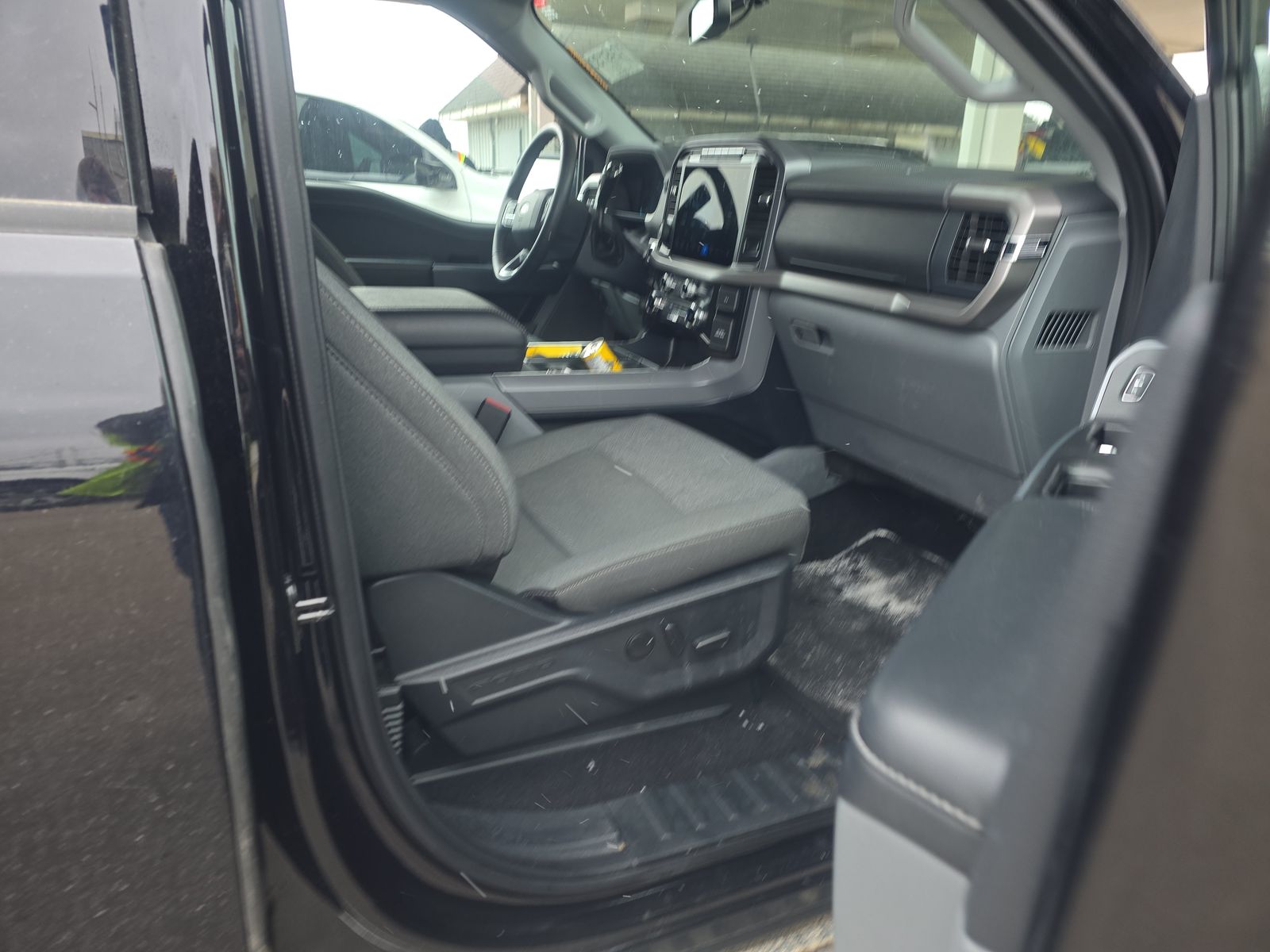 2024 Ford F-150 XLT AWD