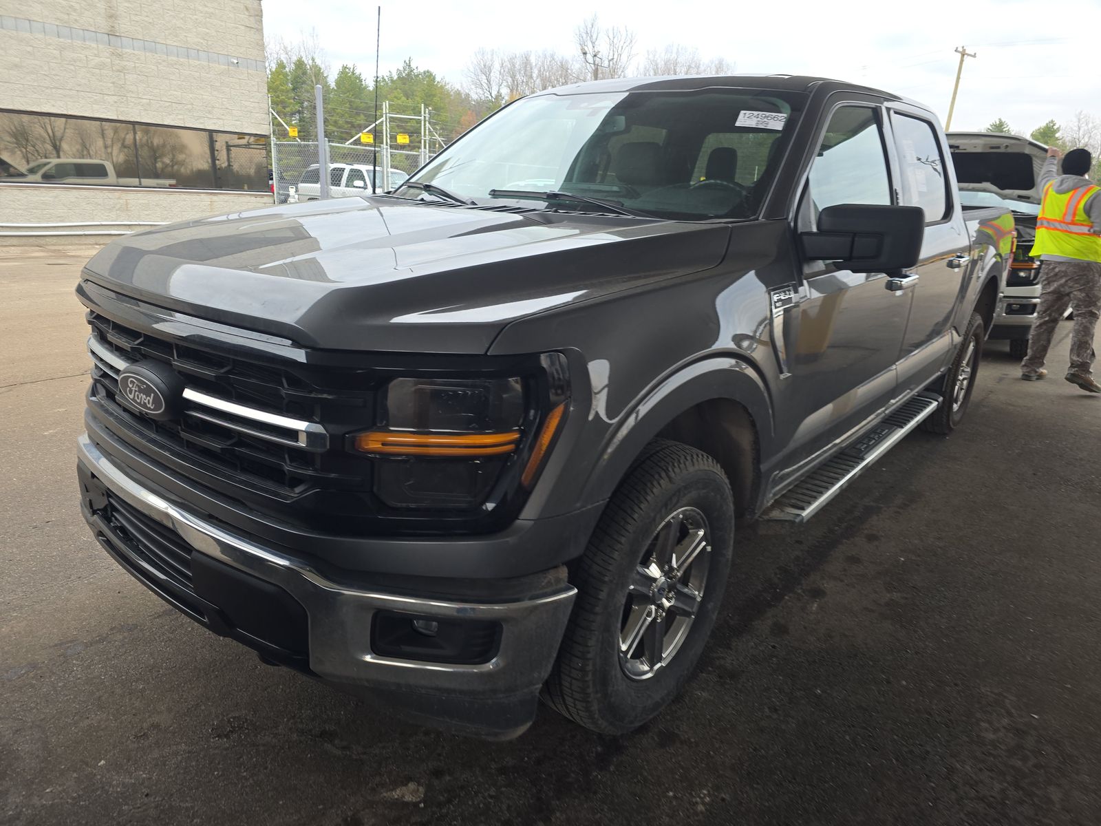 2024 Ford F-150 XLT AWD