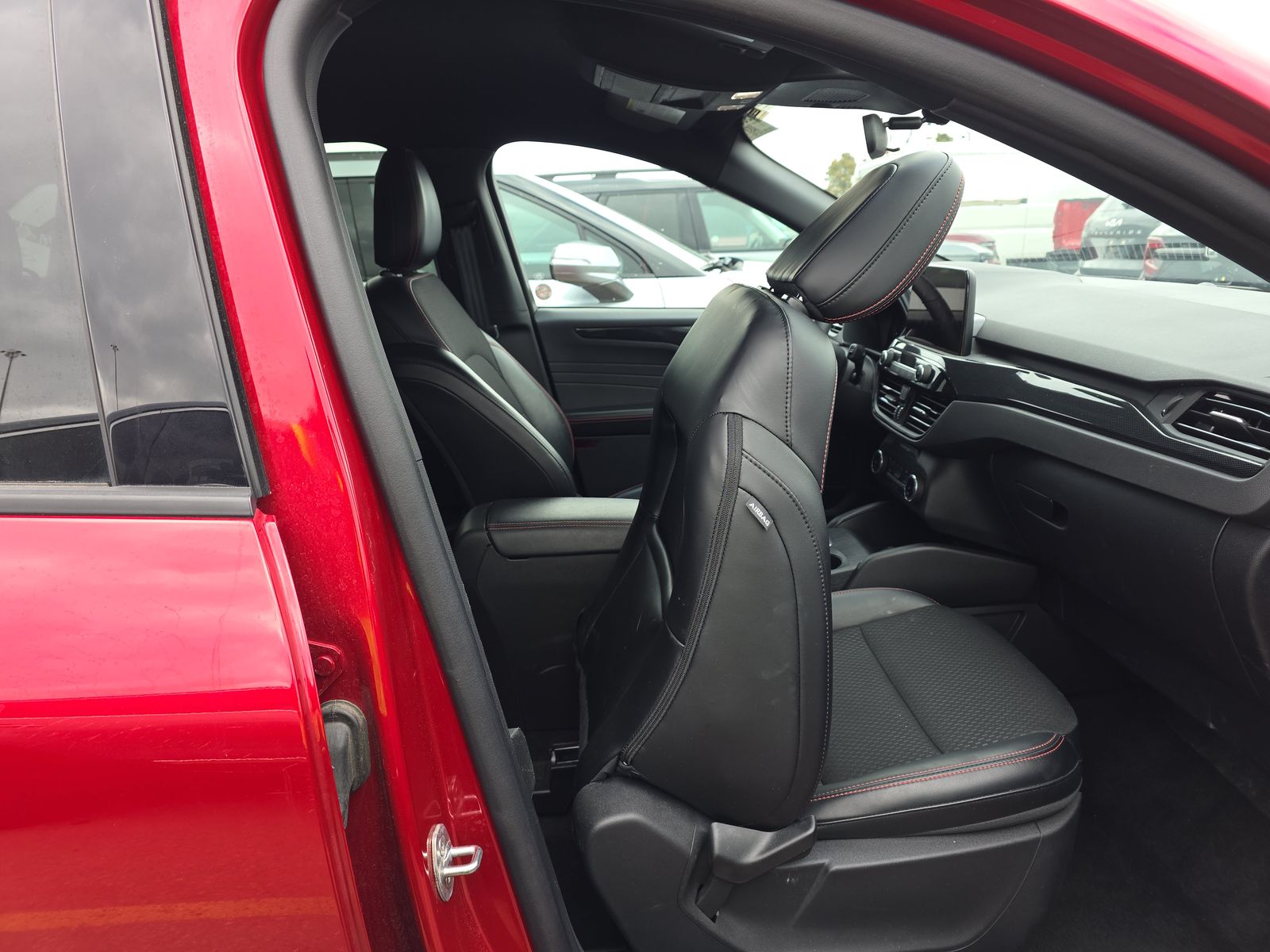 2025 Ford Escape ST-Line AWD